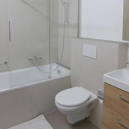 Clair-azur B 65 By Interhome Lejlighed Crans-Montana